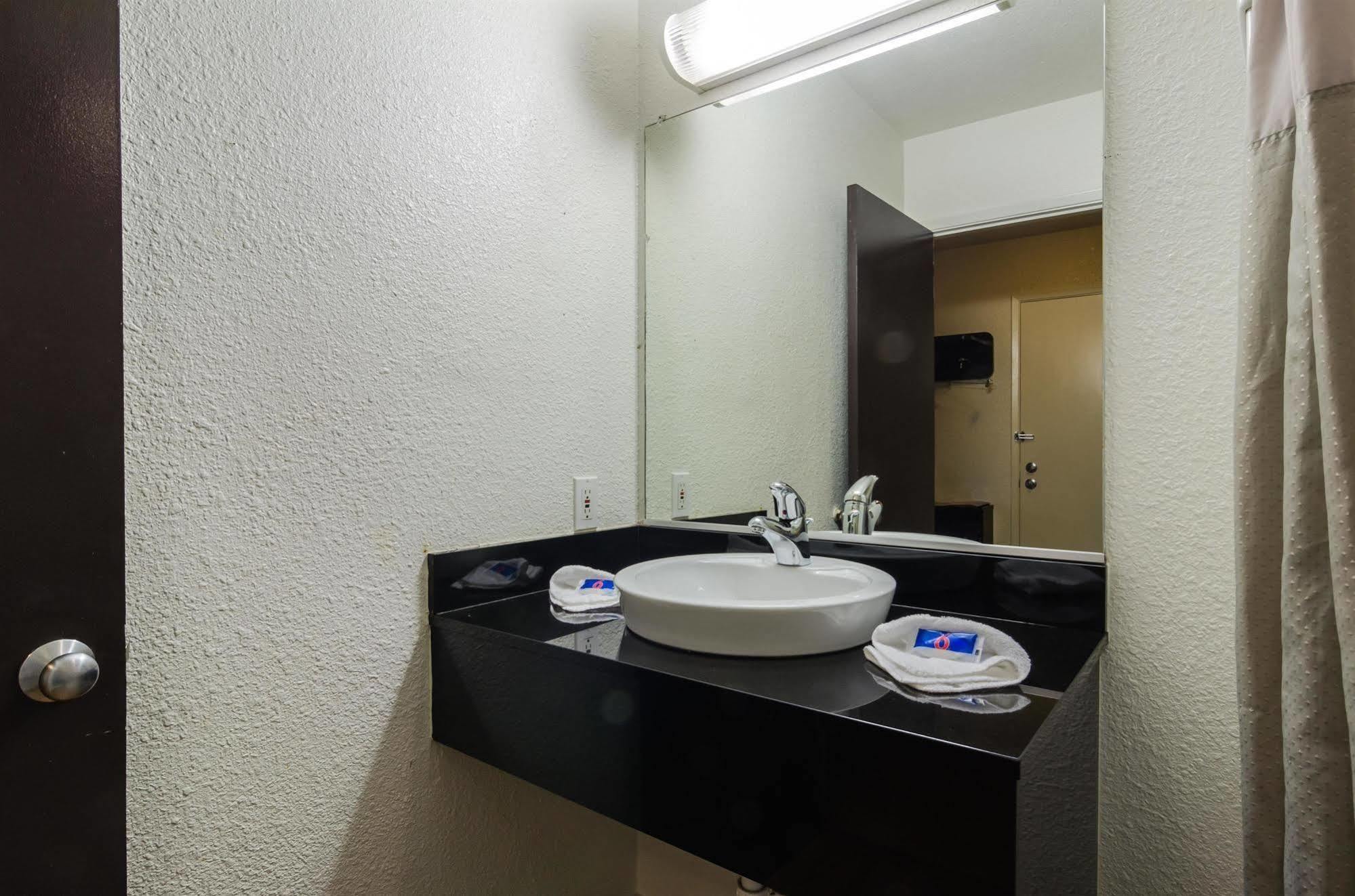 Motel 6-Seattle, Wa - Sea-Tac Airport South SeaTac Buitenkant foto